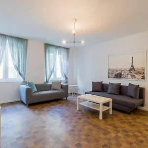Nena Hermannplatz Hotel apartamentowy